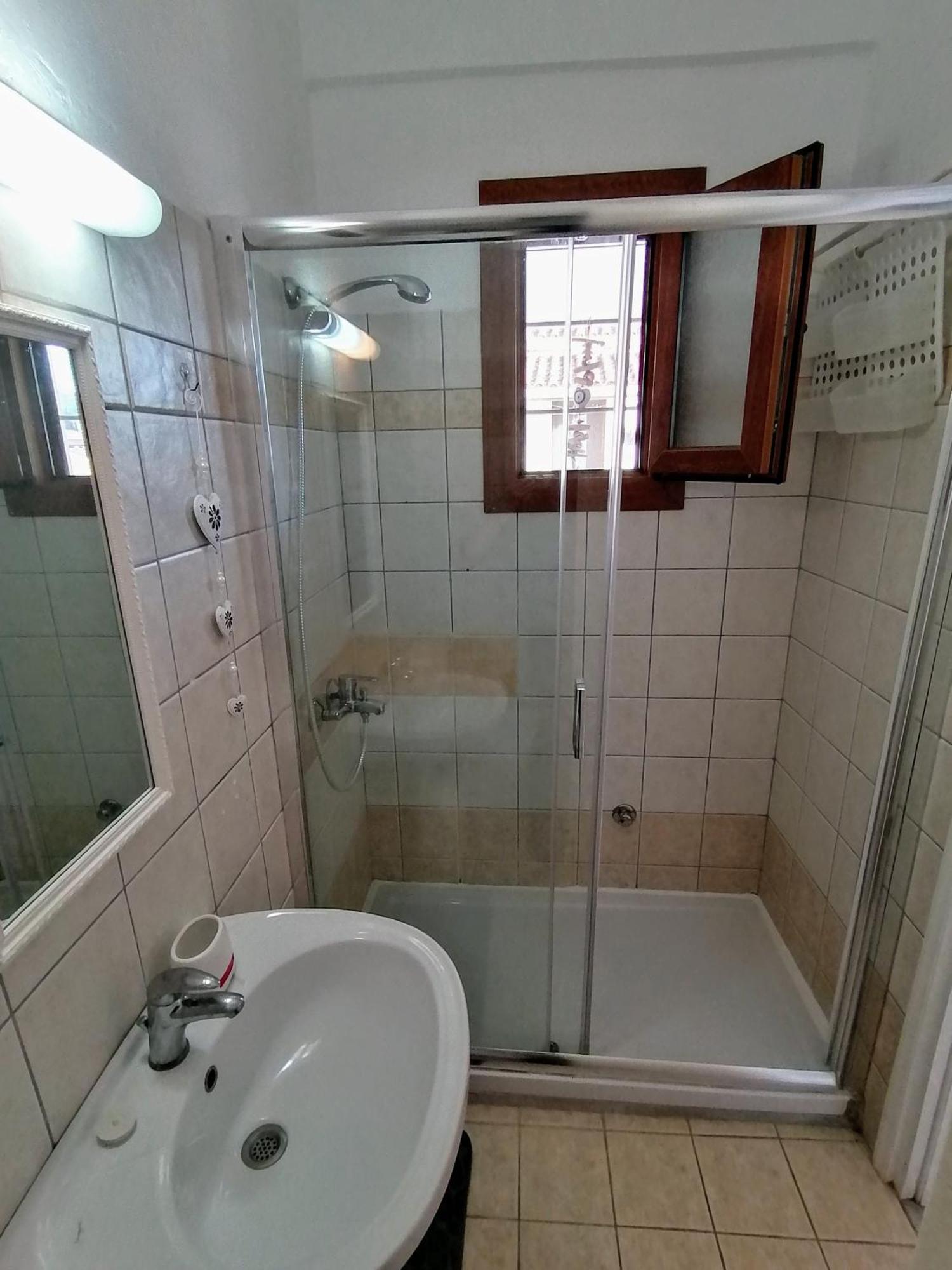 Agapi Studio Acharavi A 50M De La Mer, 400M Du Centre Ville Dış mekan fotoğraf
